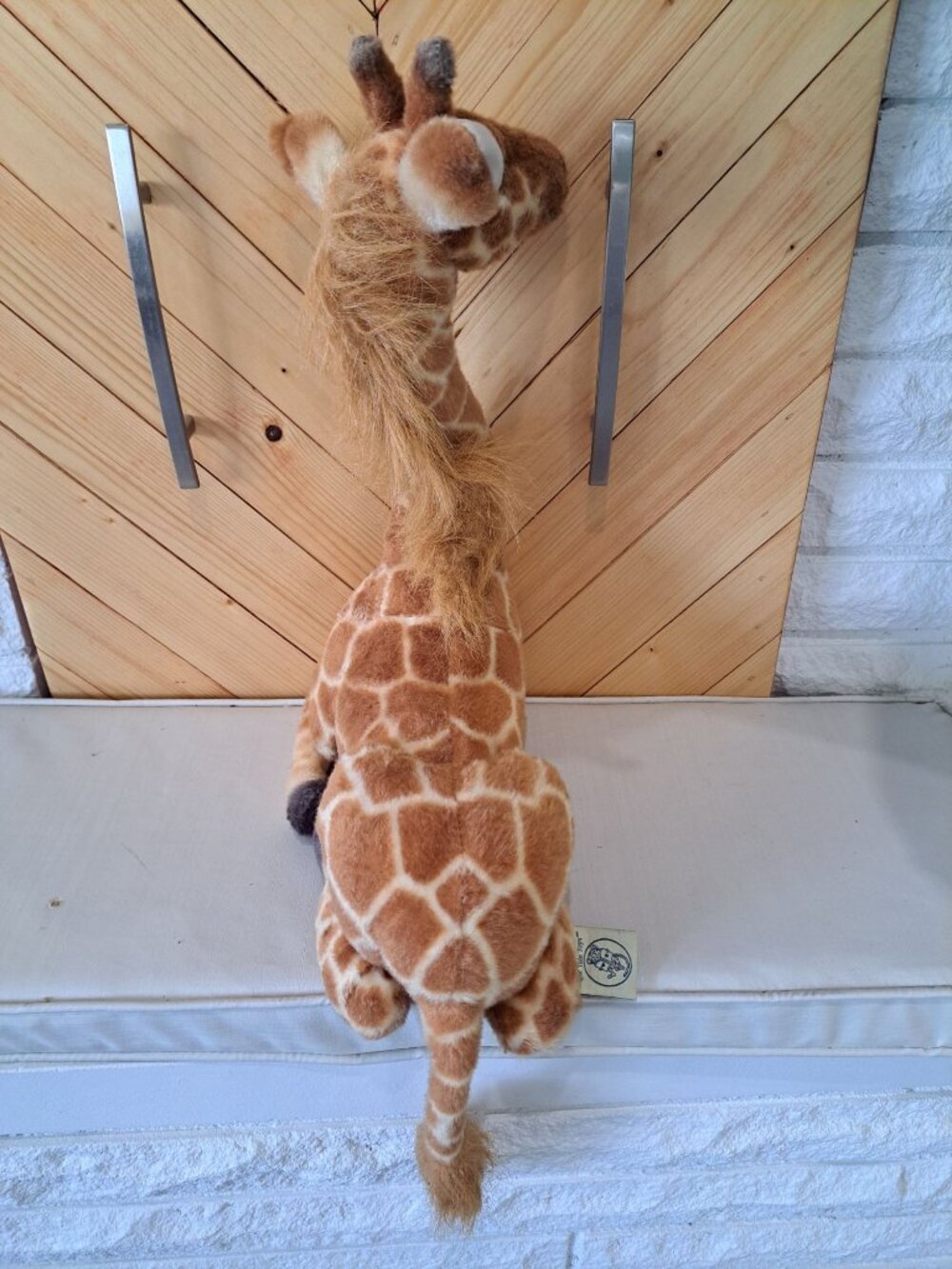 Tiger Tale Toys Plush Jelanie Giraffe Stuffed Animal Brown & White 18" Sitting - Picture 6 of 9